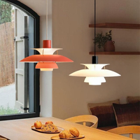 Luce a sospensione in metallo multistrato Glerafusion