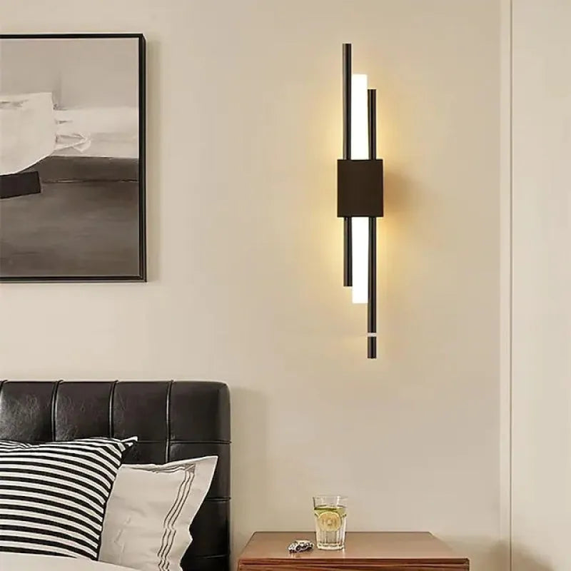 Lampada da Parete Lineare Moderna in Metallo