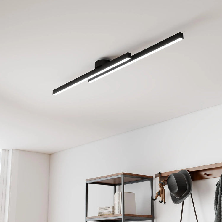 Moderne loftslampe i aluminium med lange bånd