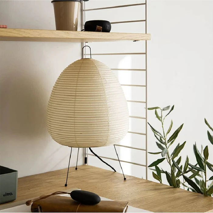 Lampada da tavolo in carta di riso