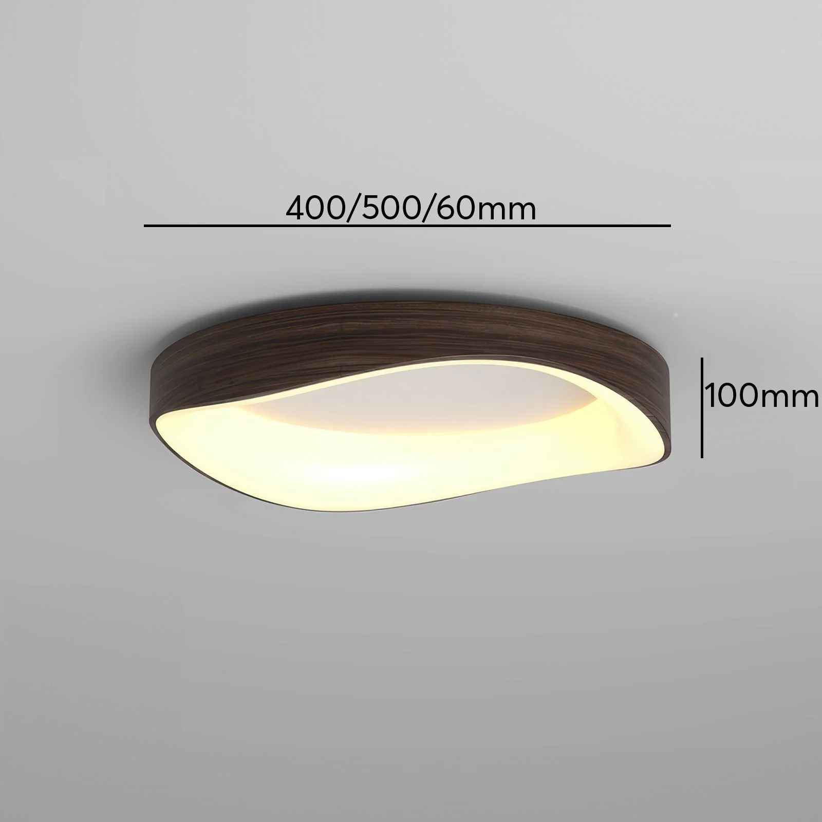 Lampada da soffitto con venature del legno nordico