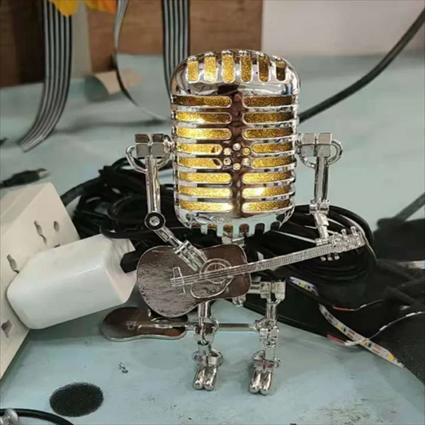 Robotlampe med guitar