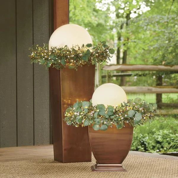Solar Sphere Glow Garden Light