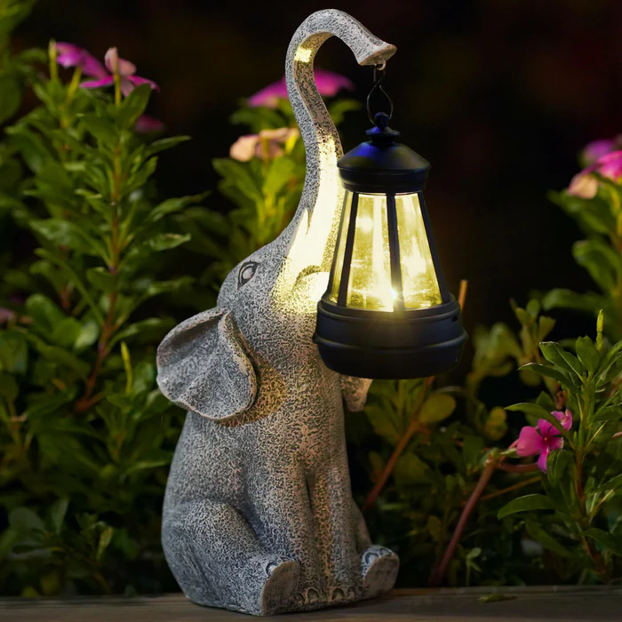 Chic Elephant Solar Outdoor Light