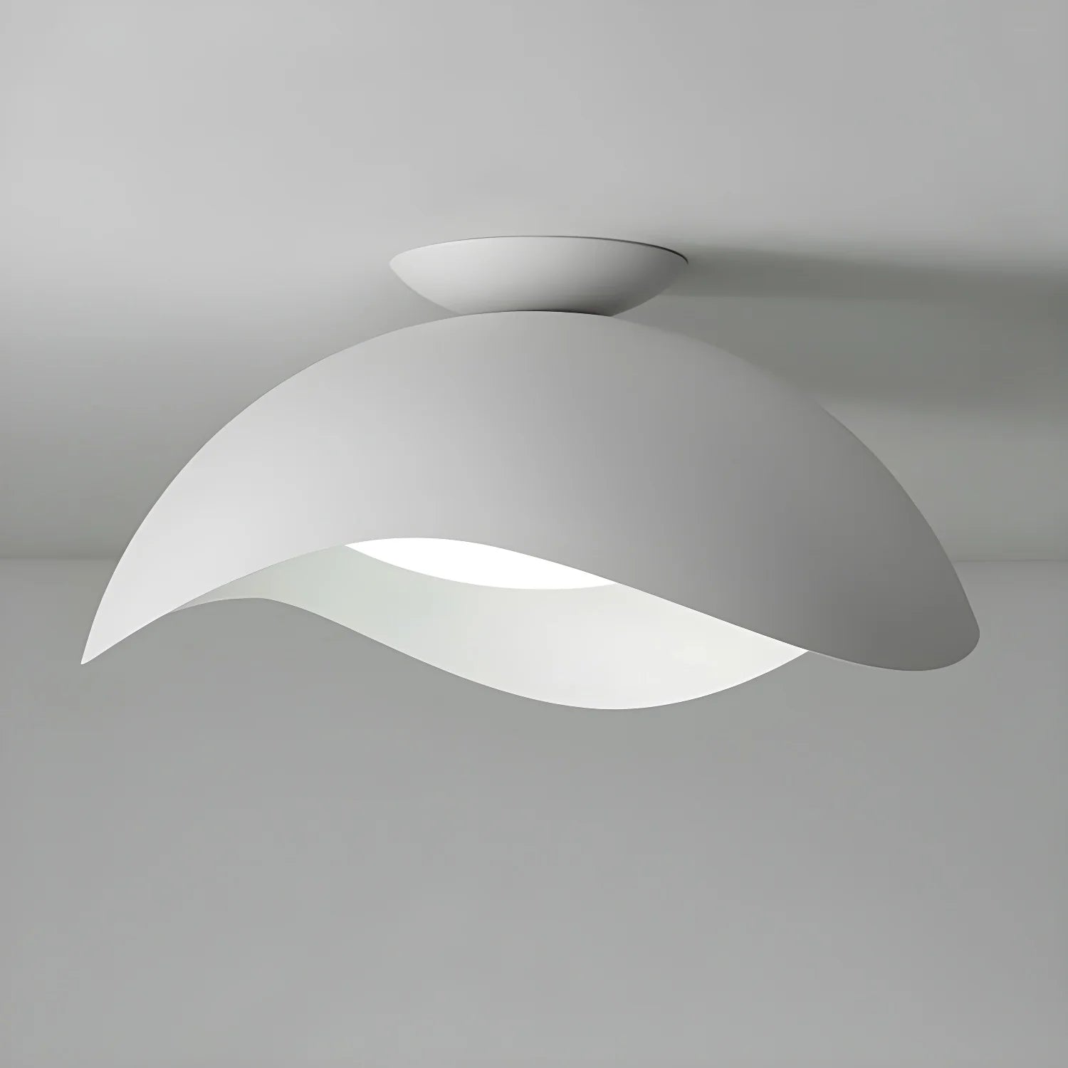 Lampada da soffitto a flusso tranquillo