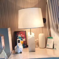 Aurea alabaster bordlampe