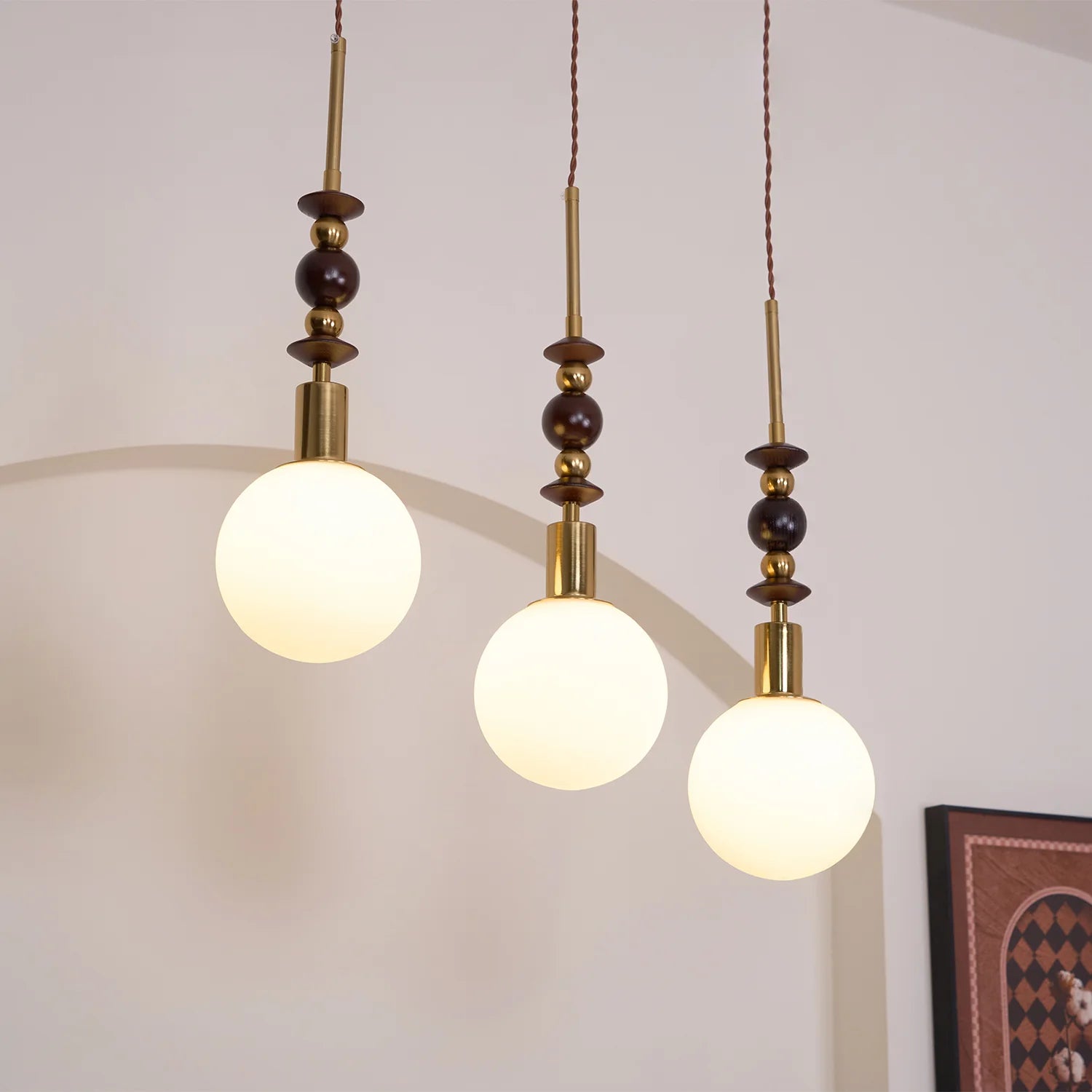 Lampe à suspension ronde classique en bois et verre