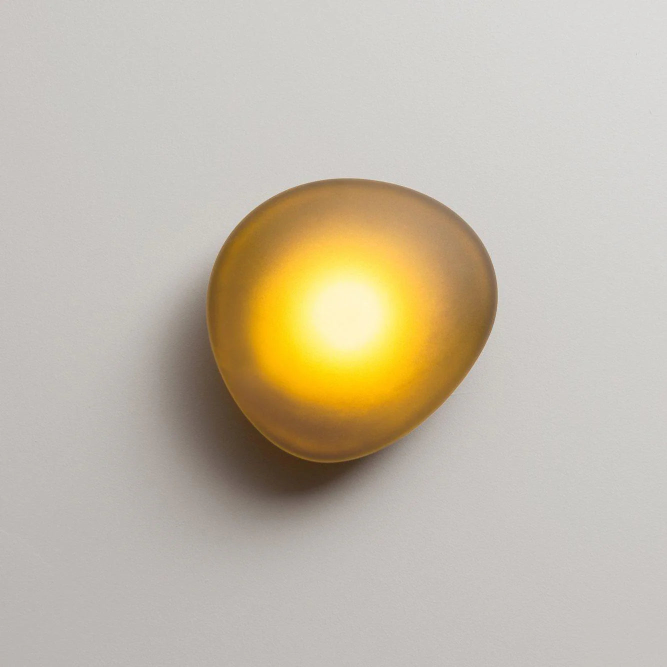 Lampada da parete a sfera luminosa