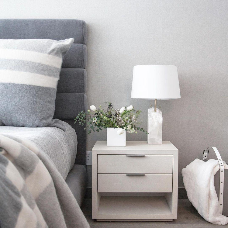 Moderne rektangulær alabast bordlampe