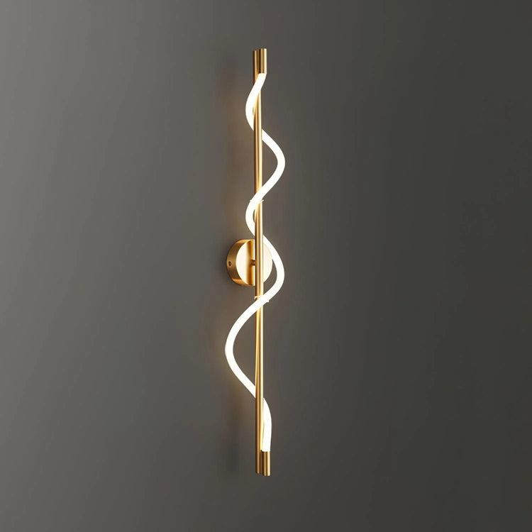 Stilfuld Spiral Design Iron Wall Light