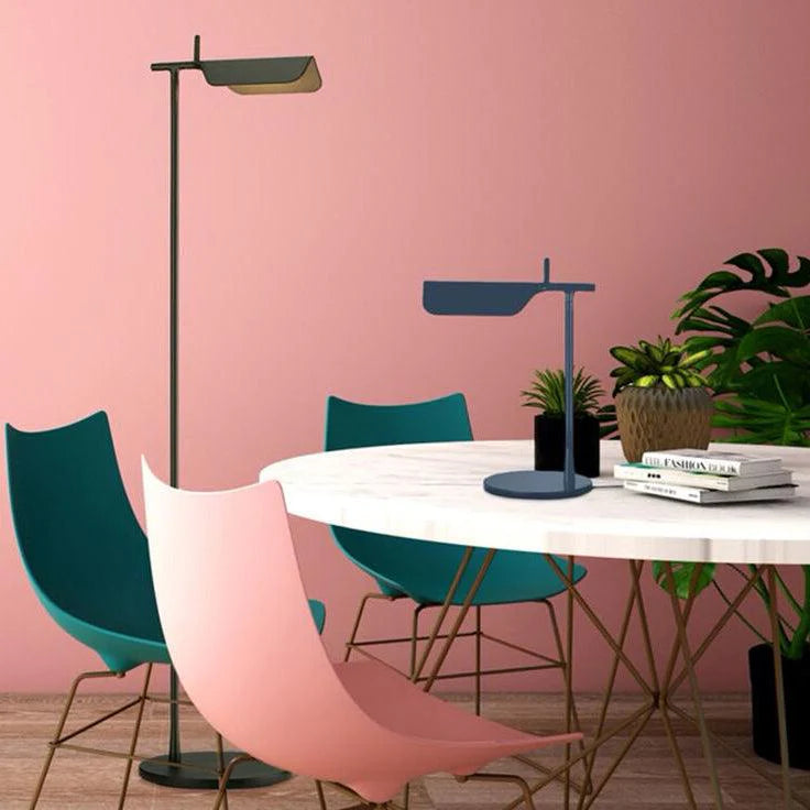 Moderne Streamline Steel Gulvlampe