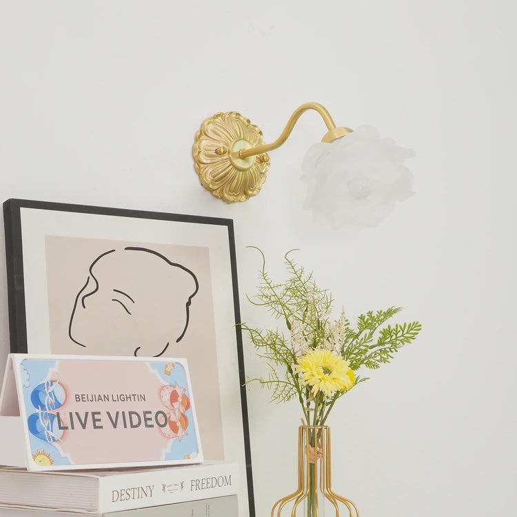 Retro stiliseret blomsterglas væglampe