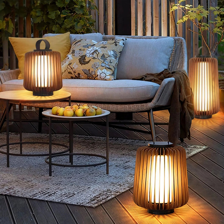 Modern Ribbed Acrylic Table Lamp