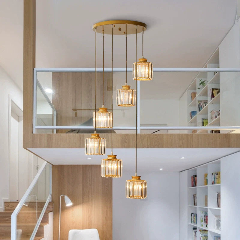 Lampadario vintage con scala in cristallo