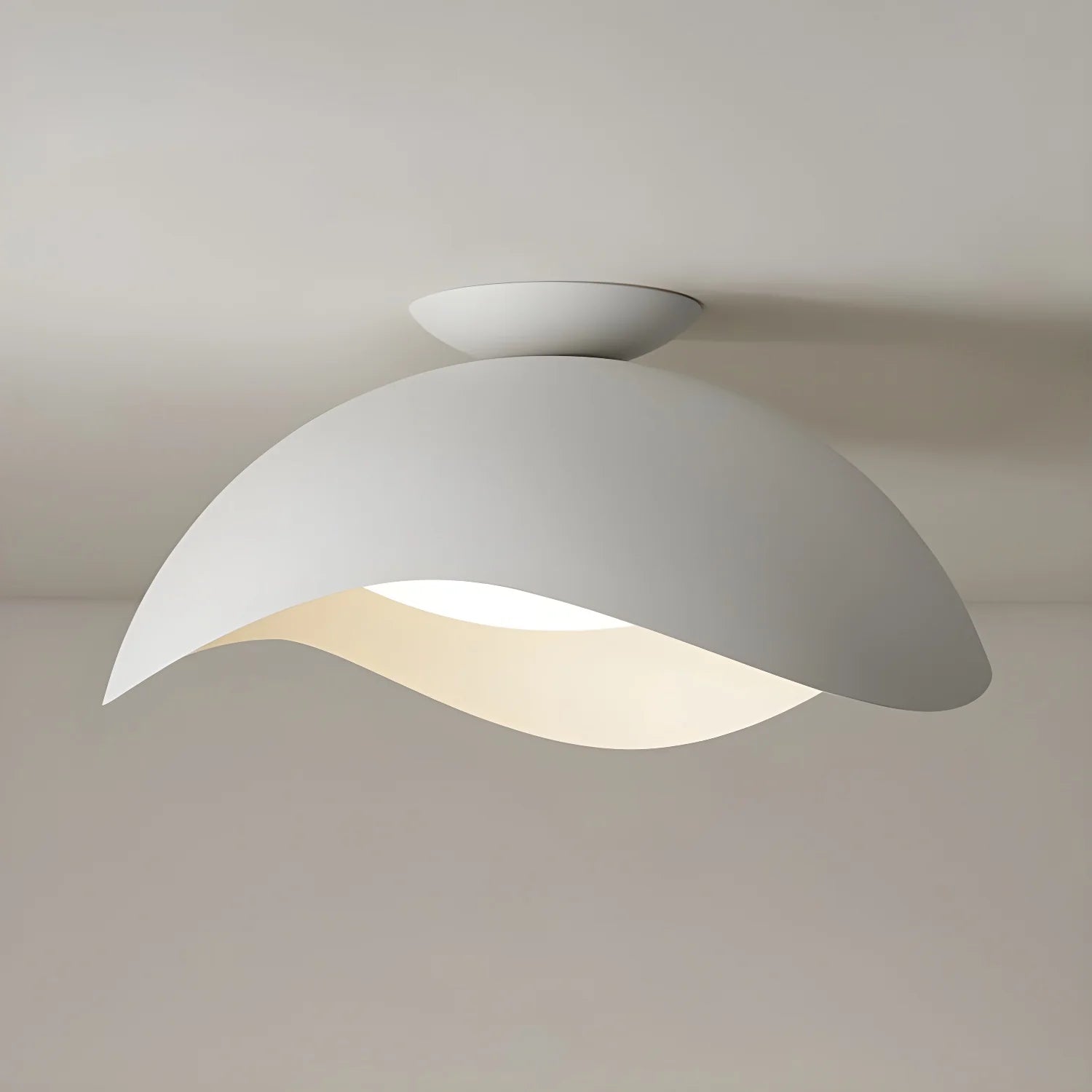 Lampada da soffitto a flusso tranquillo