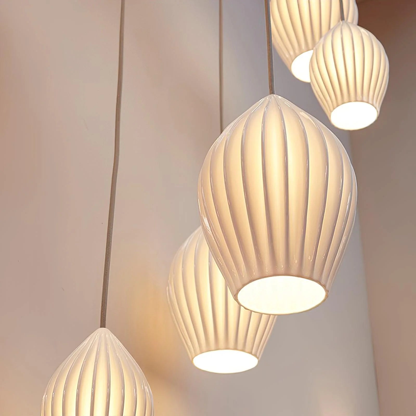 Suspension tendance en céramique ovale arrondie