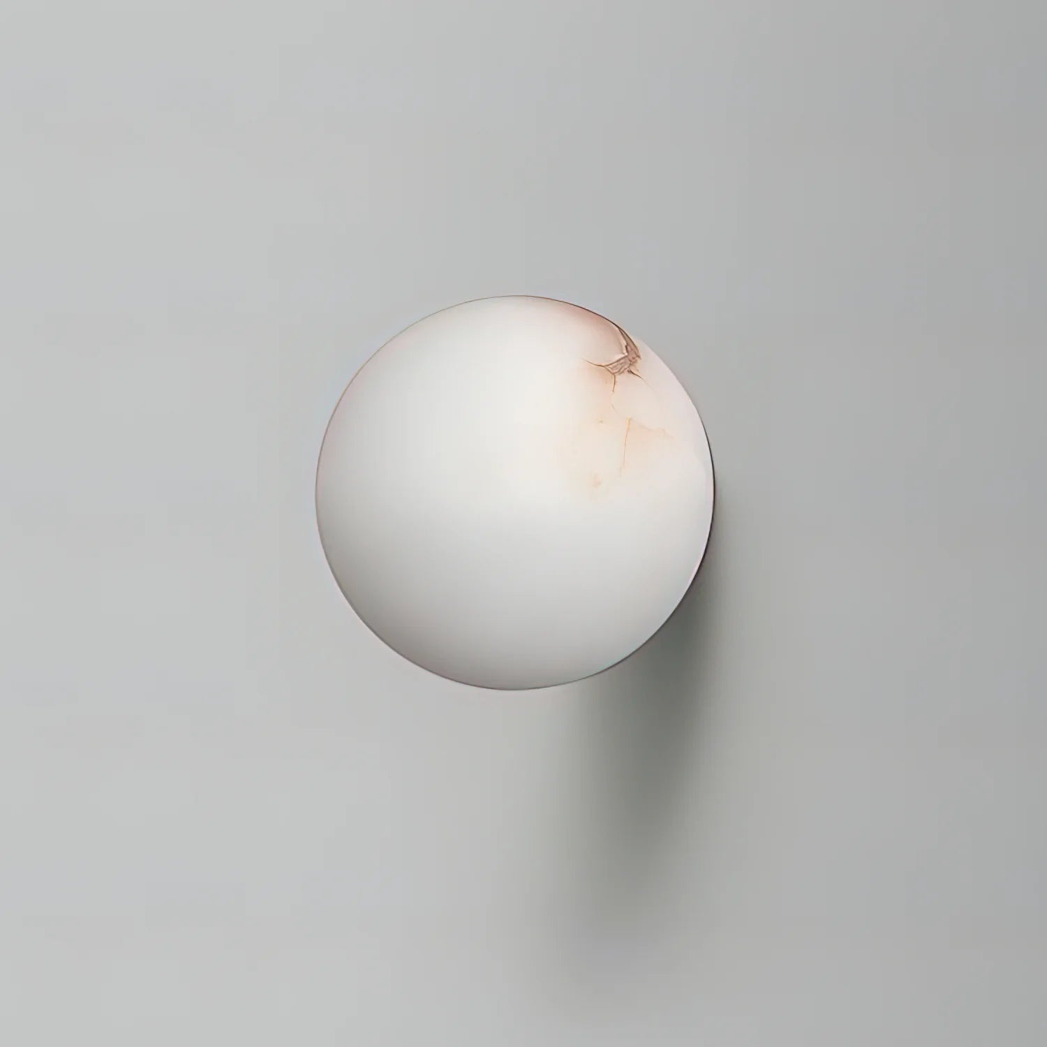 Lampada da parete a globo in alabastro