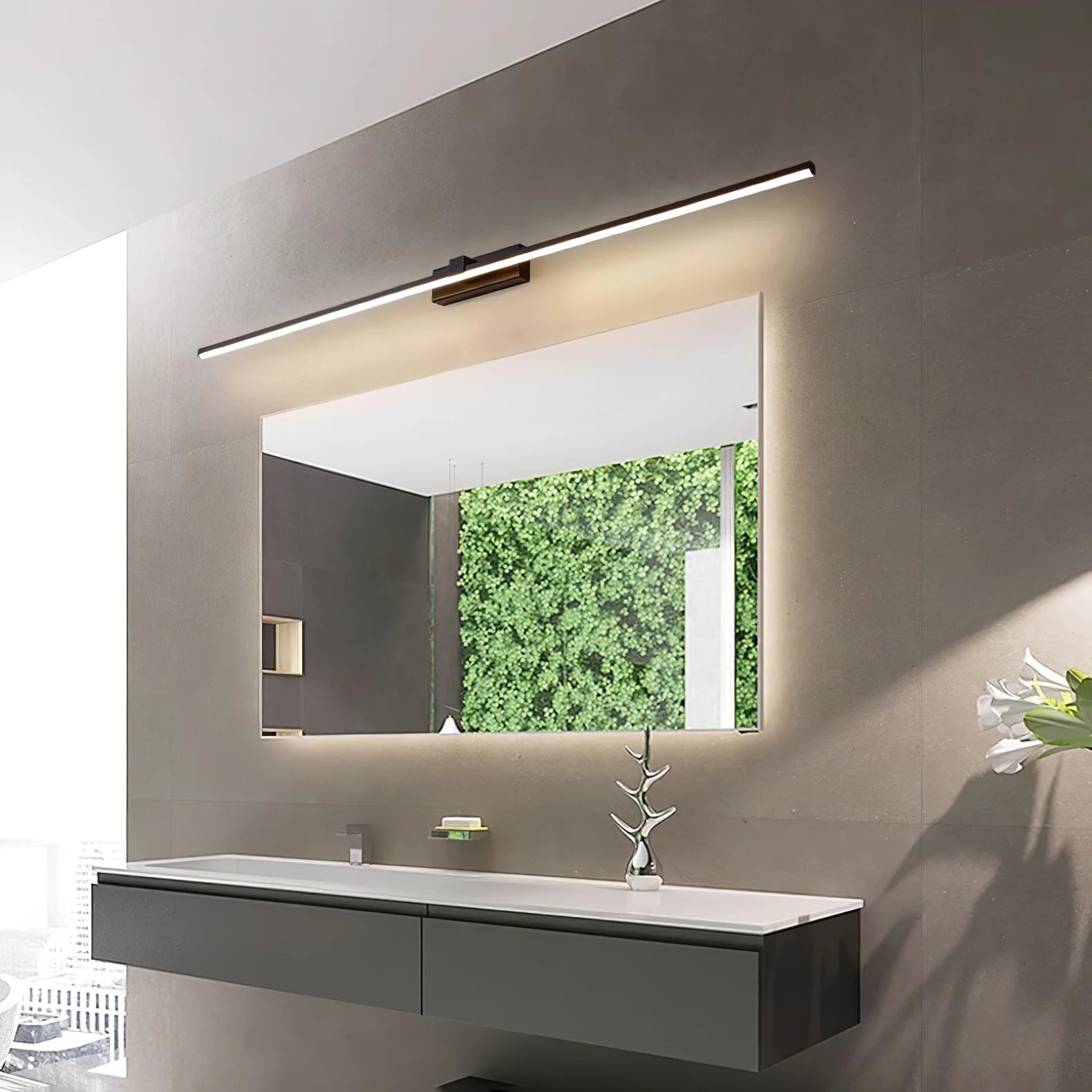 Applique murale miroir en aluminium mince et moderne