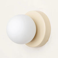 Noordse orb wandlicht