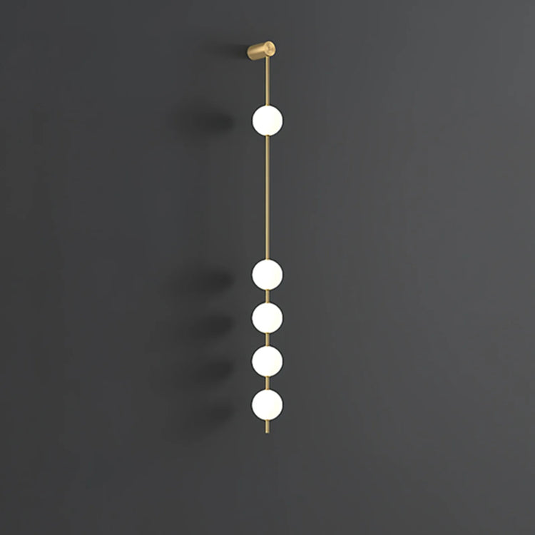 Raffineret Linea Orb messing væglampe