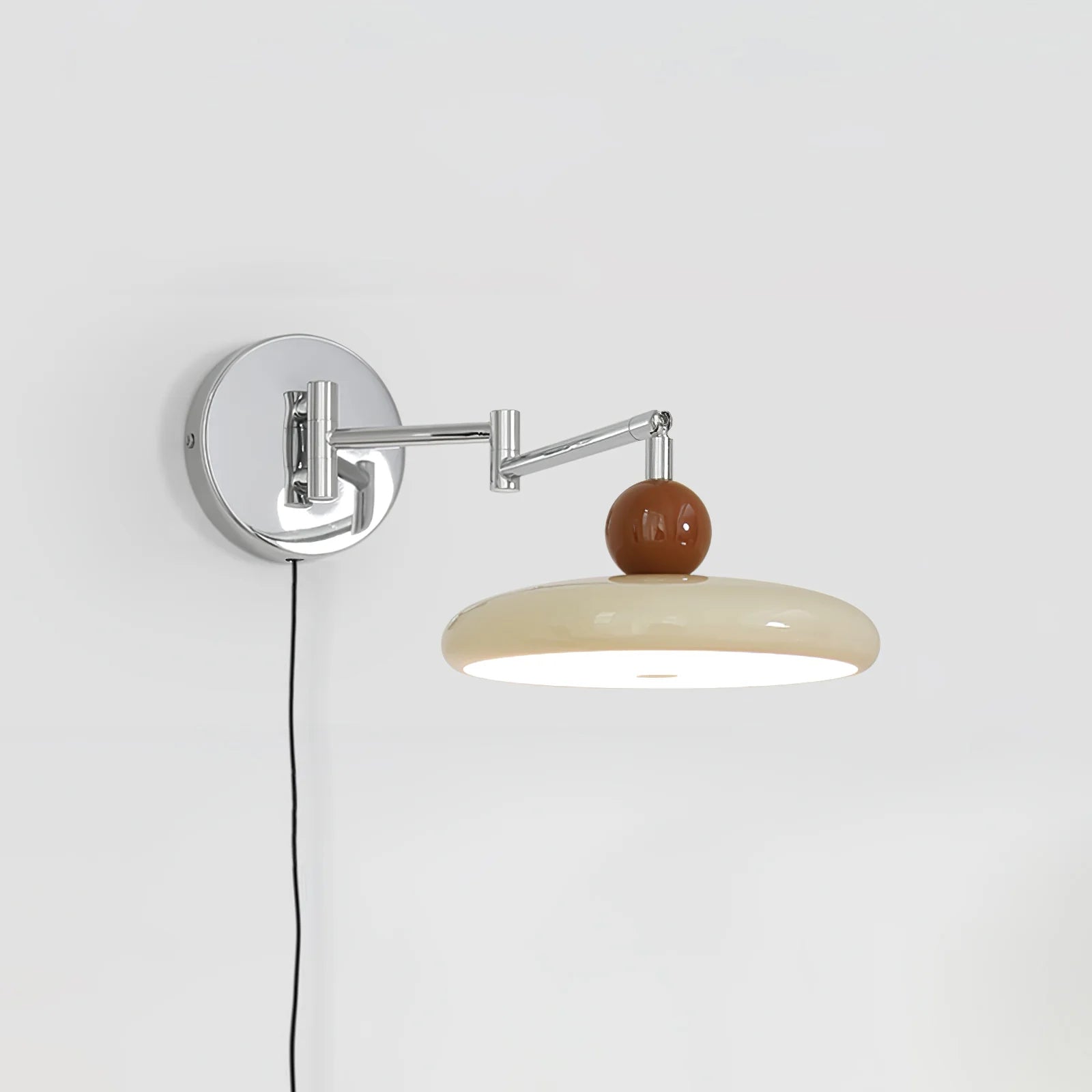 Lampada da parete portatile Lola