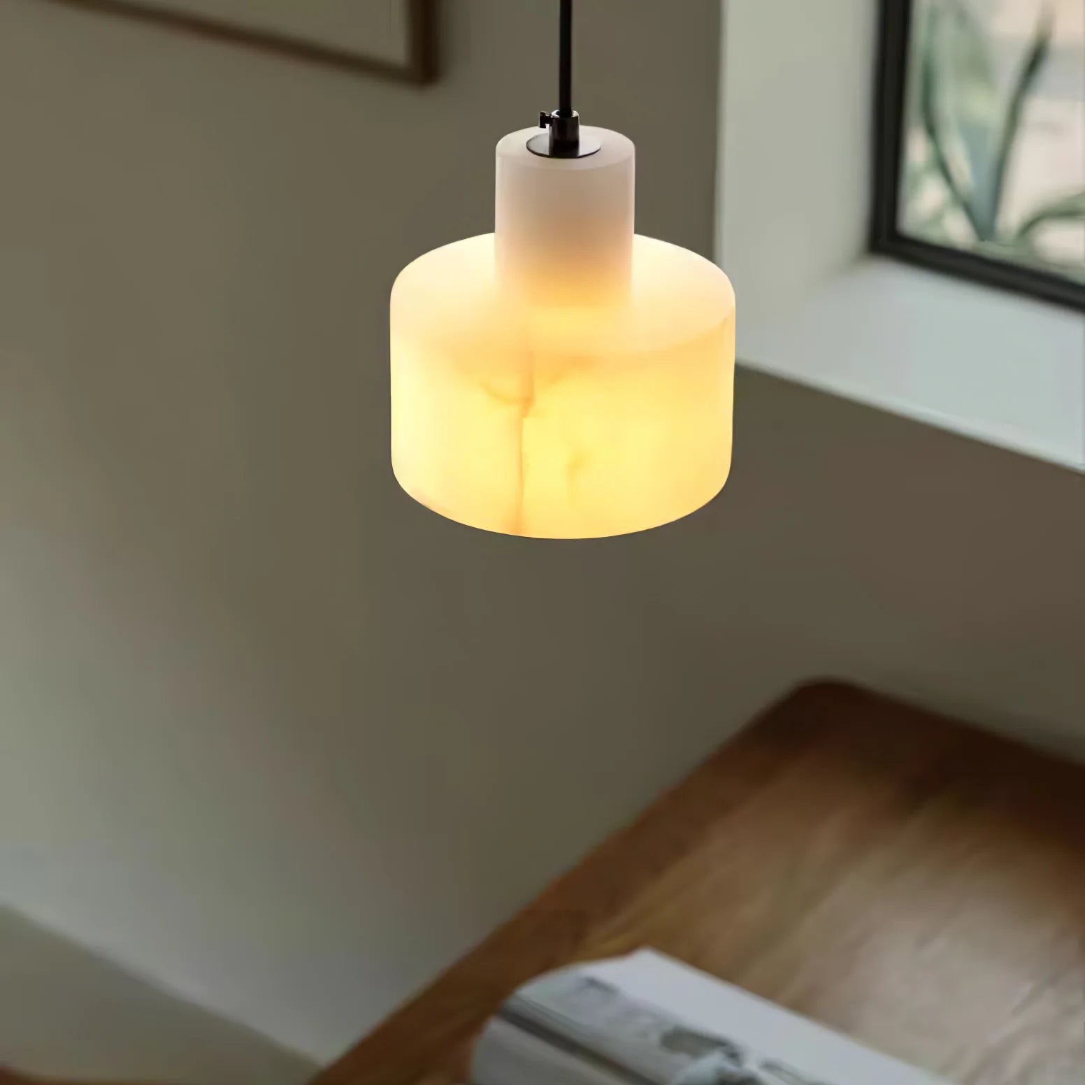 Lampe à suspension cylindrique classique en albâtre
