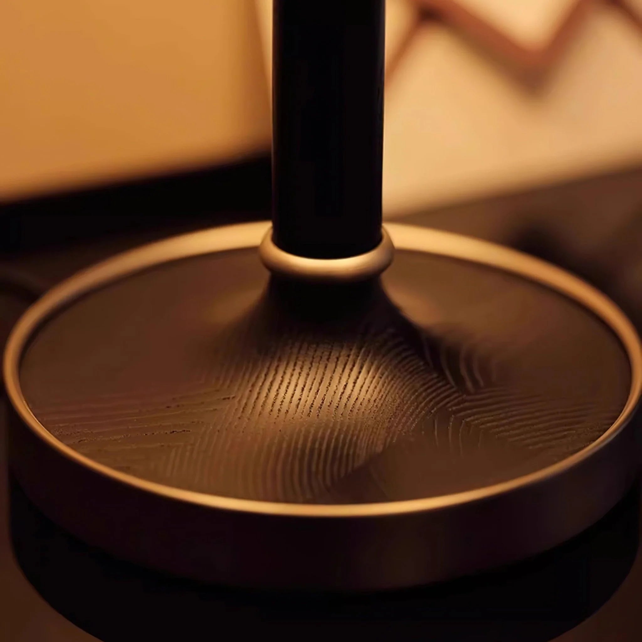 Lampe de table rétro en tissu à dôme nervuré