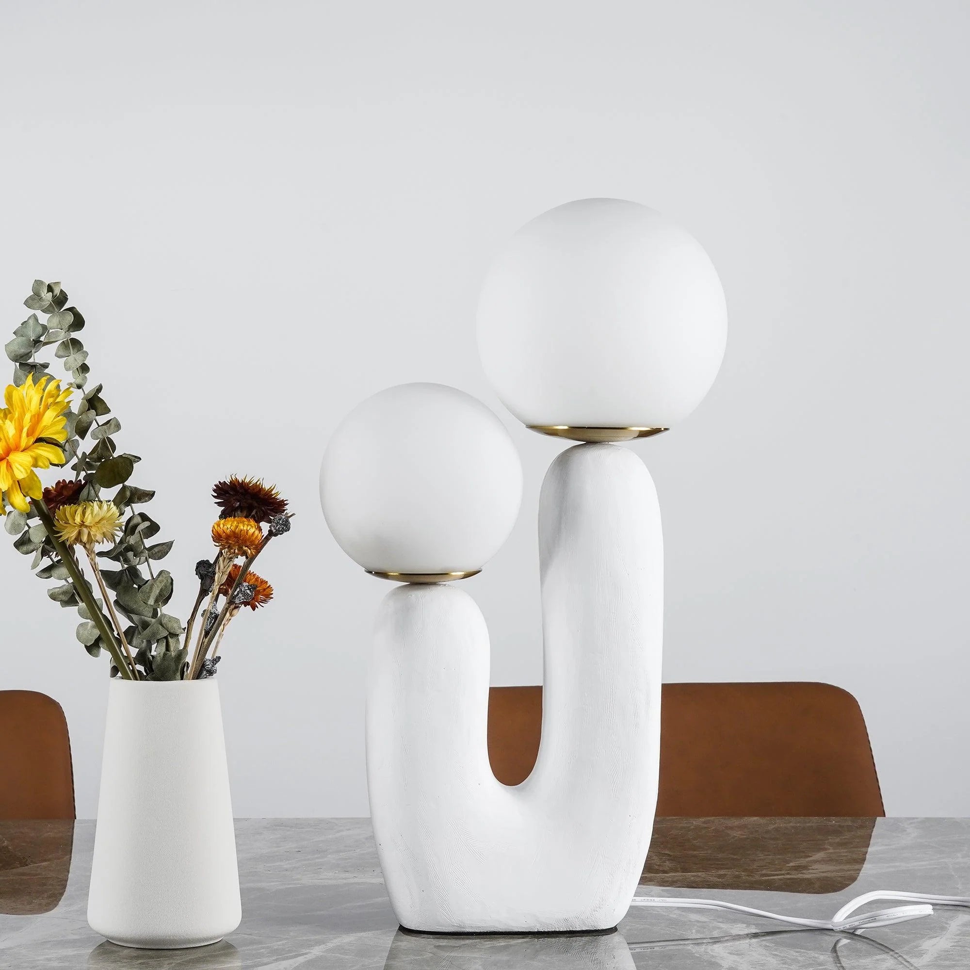 Lampe de table en verre à sphère tendance Cactus