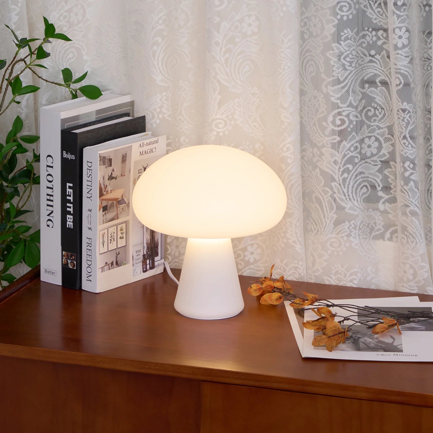 Modern Mushroom Polyethylene Table Lamp