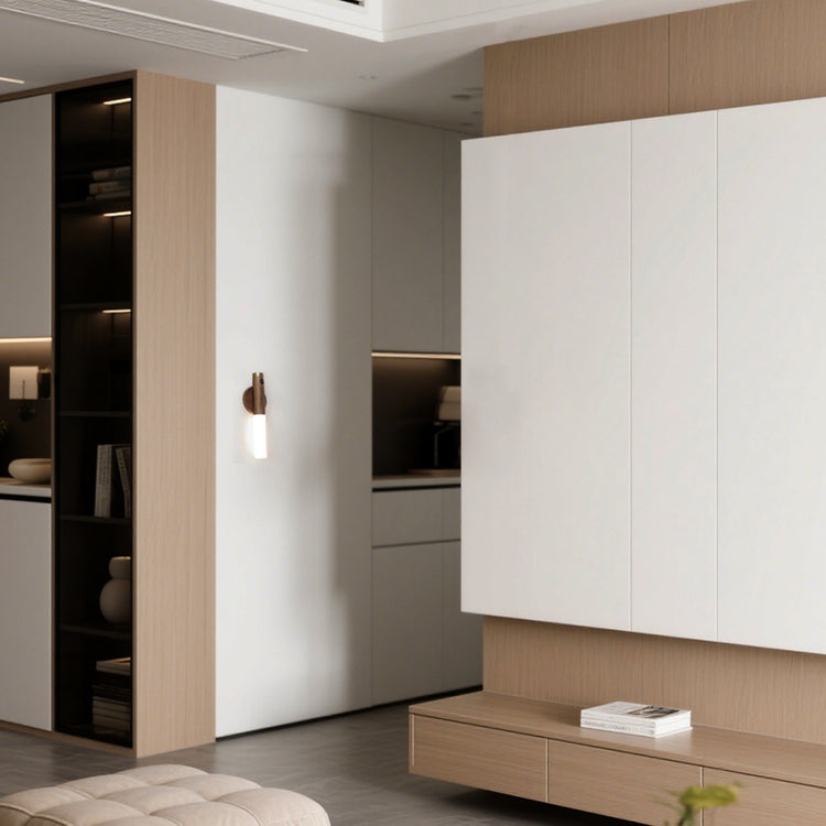 USB genopladelig væglampe i træ