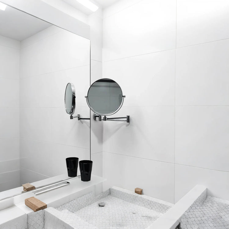 Glarefusion Tre-tonet dæmpende vægmonteret makeup spejl