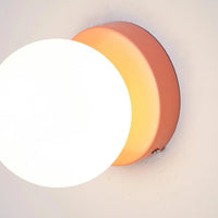 Noordse orb wandlicht