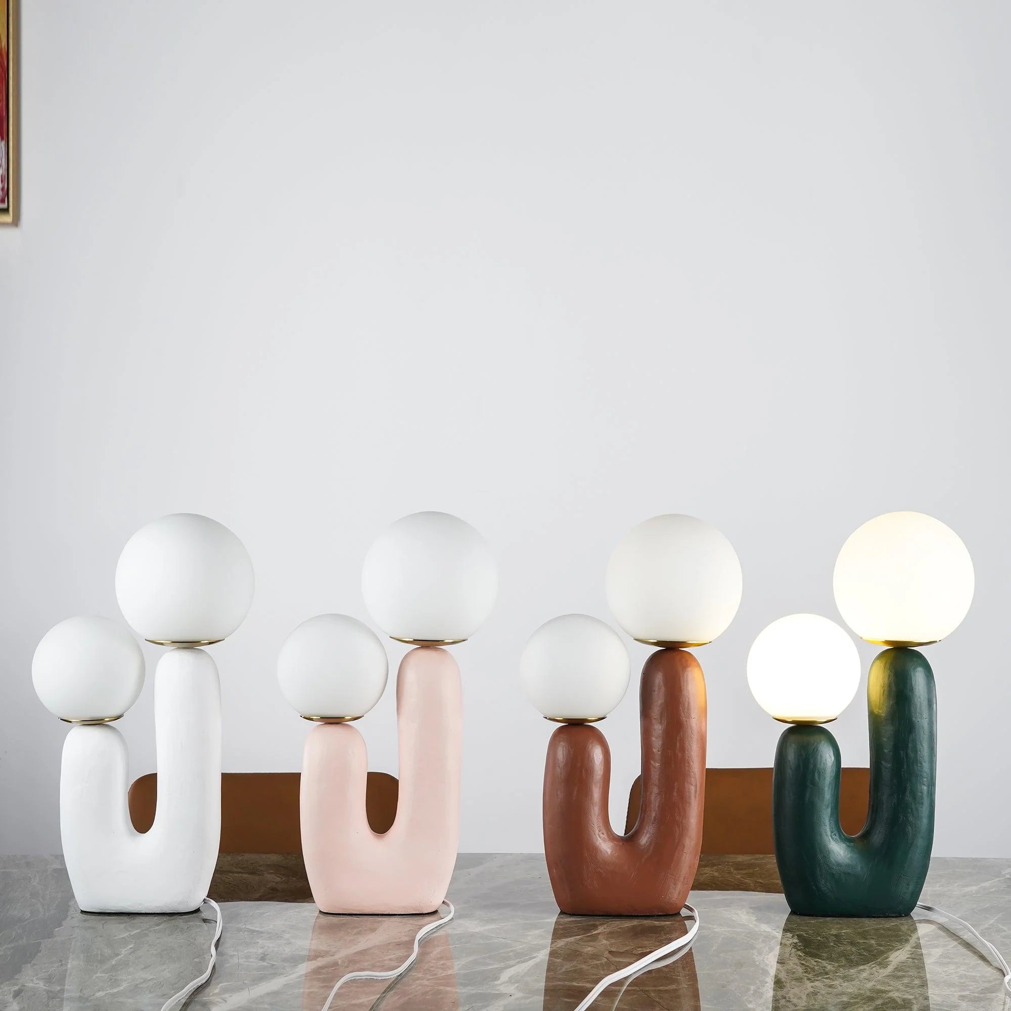 Lampe de table en verre à sphère tendance Cactus