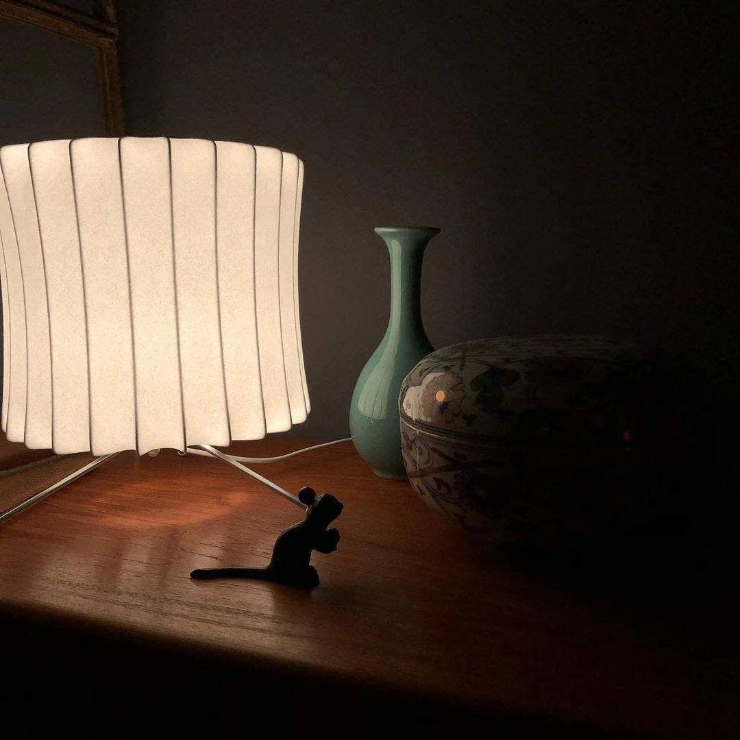 Classical Oval Imitation Silk Table Lamp