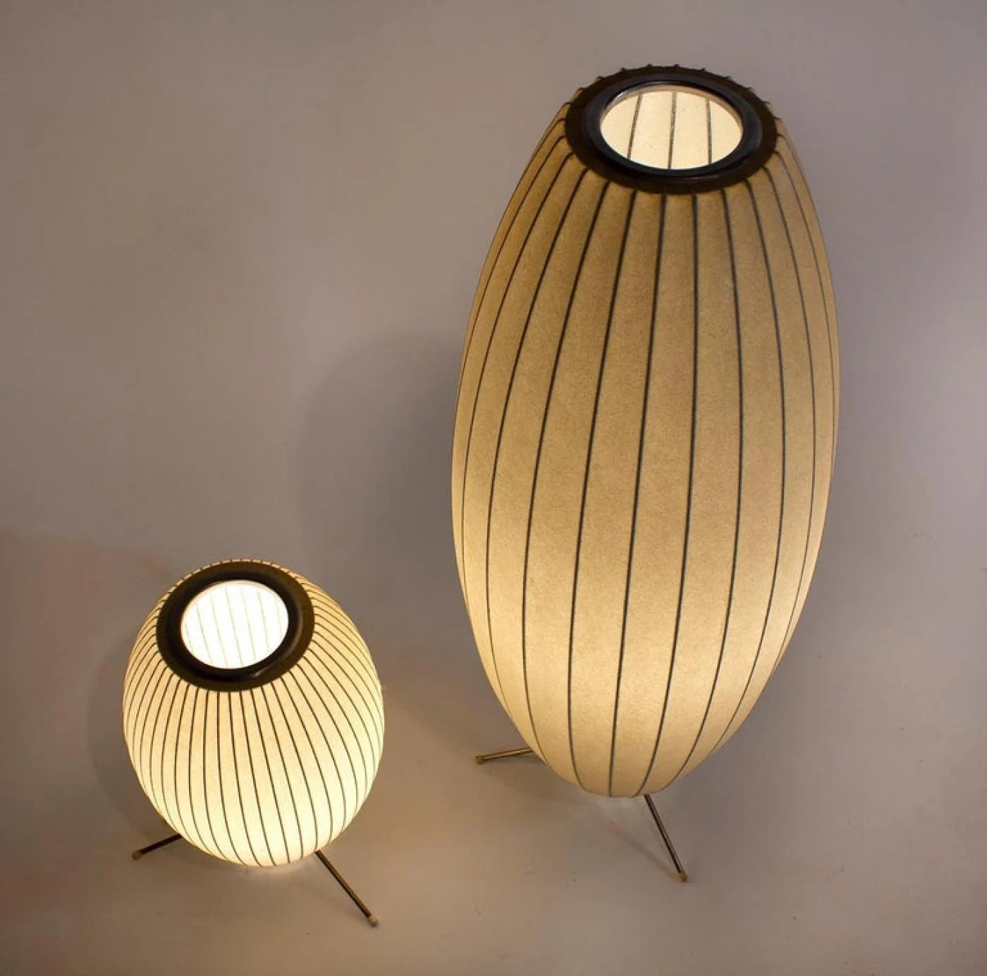 Classical Oval Imitation Silk Table Lamp