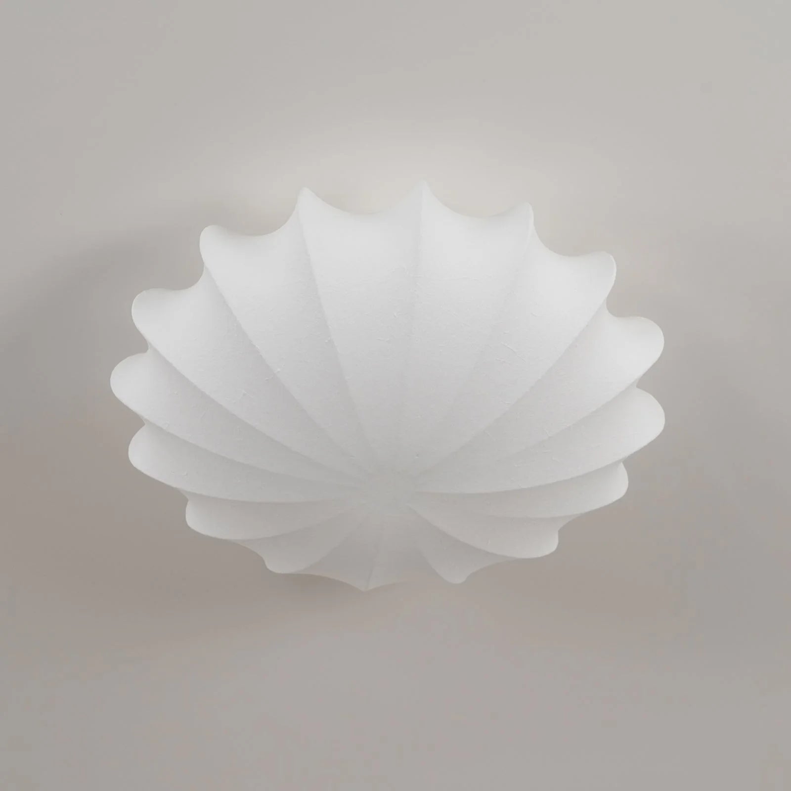Plafonnier moderne en soie en forme de coquille