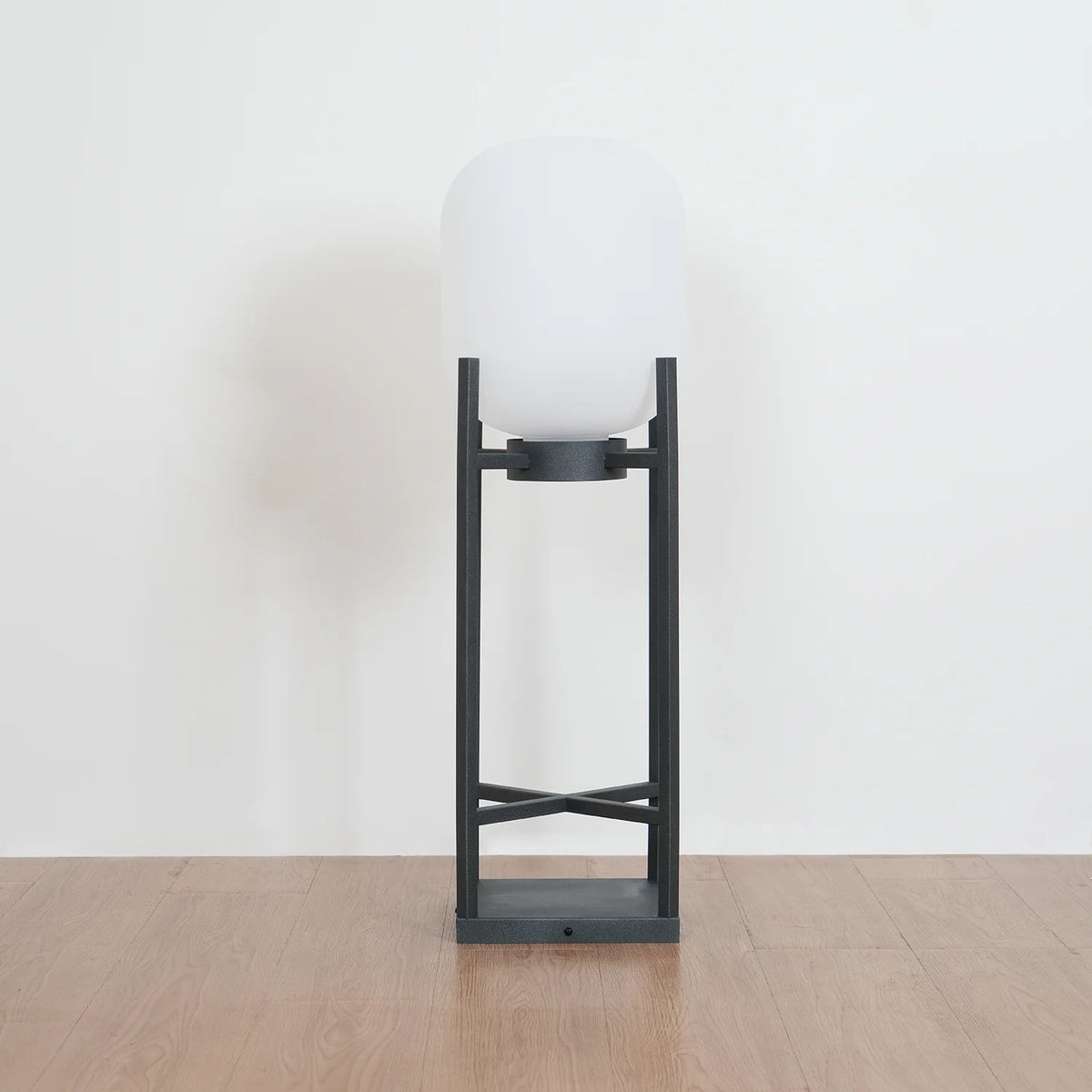 Everlight Outdoor Solar Lantern