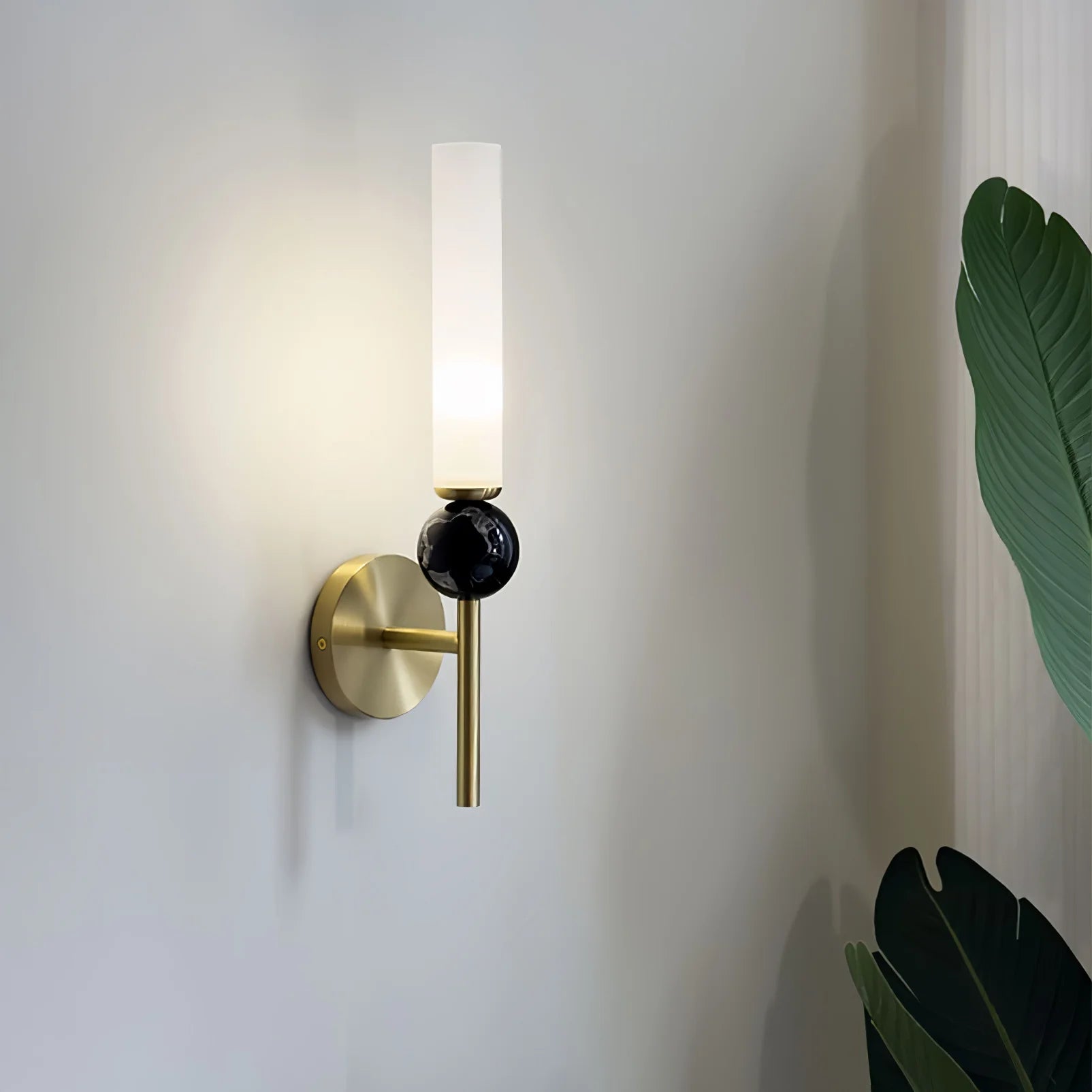 Classical Vertical Marble Wall Light