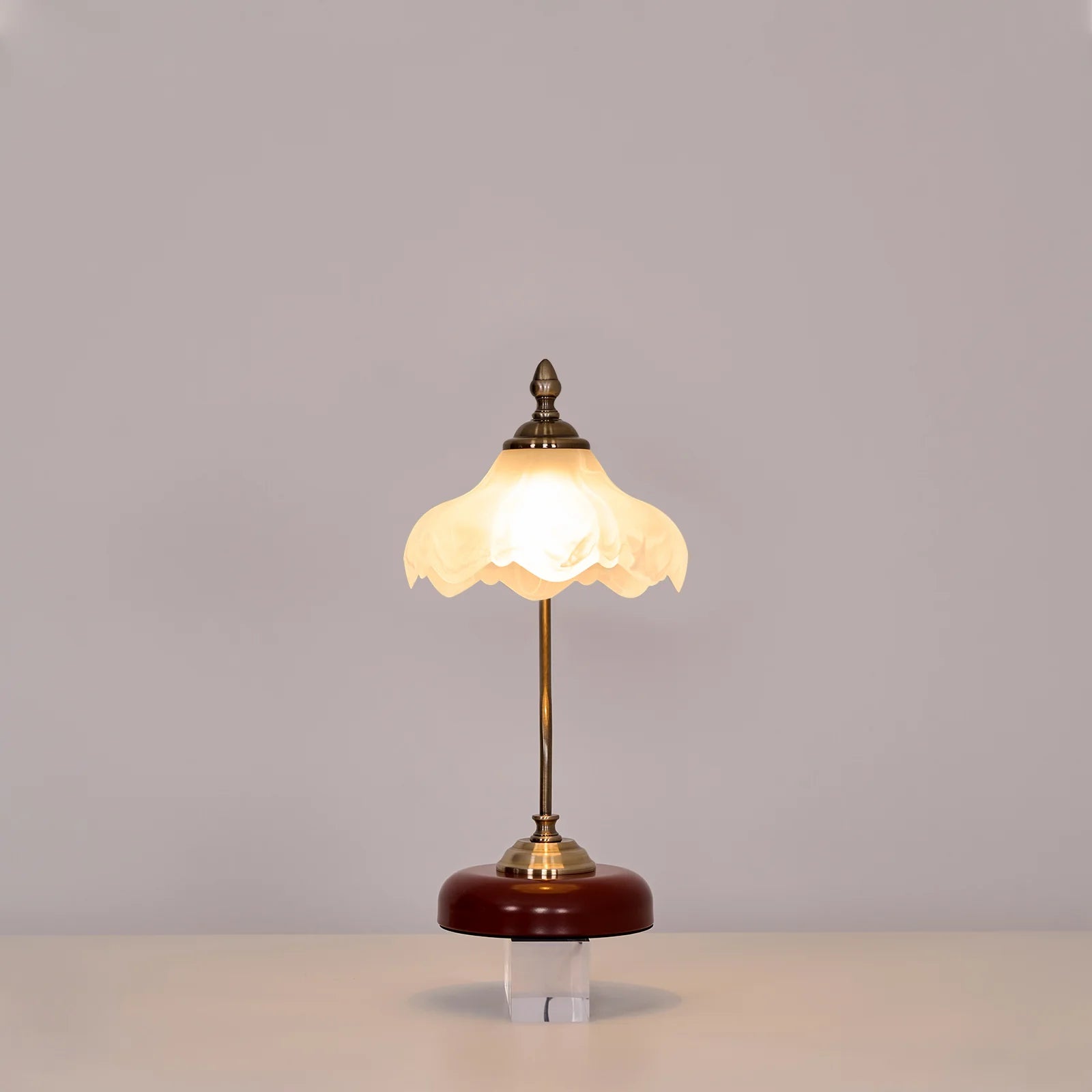 Vintage Flower Glass Table Lamp