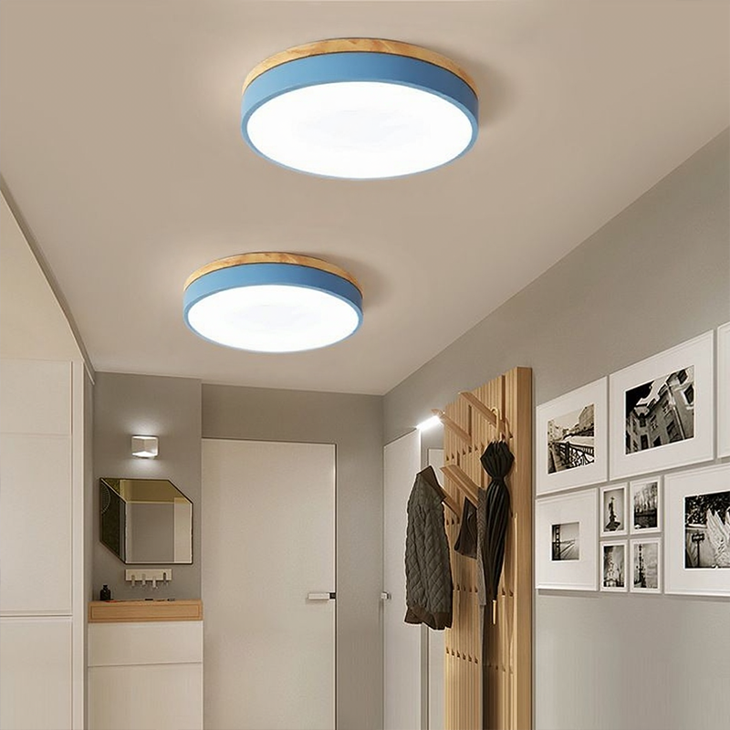 Chic Wood Flush-Mount Ceiling Light