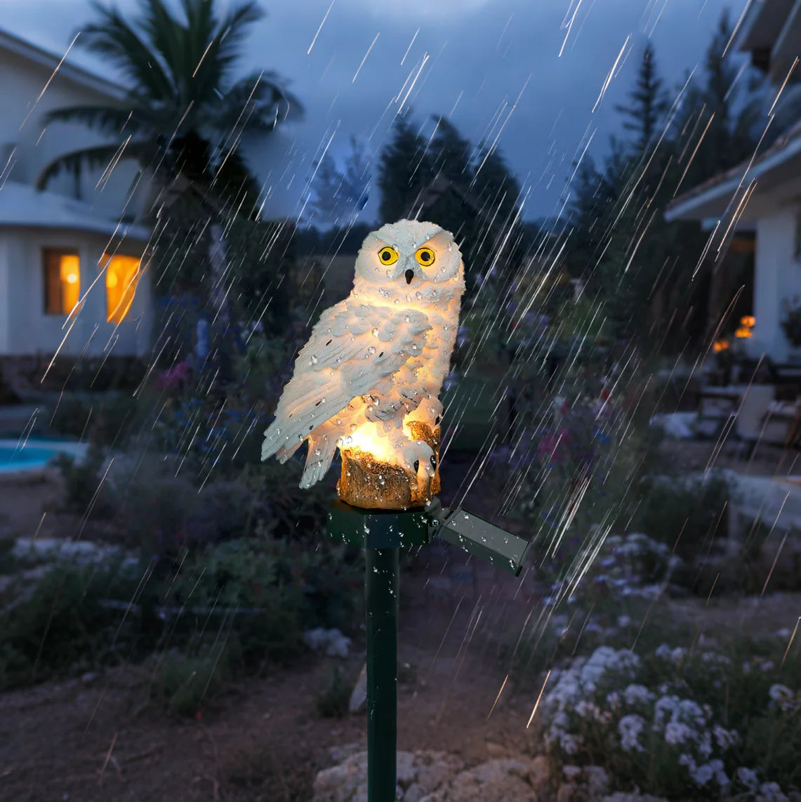 Lampe solaire créative en forme de hibou.