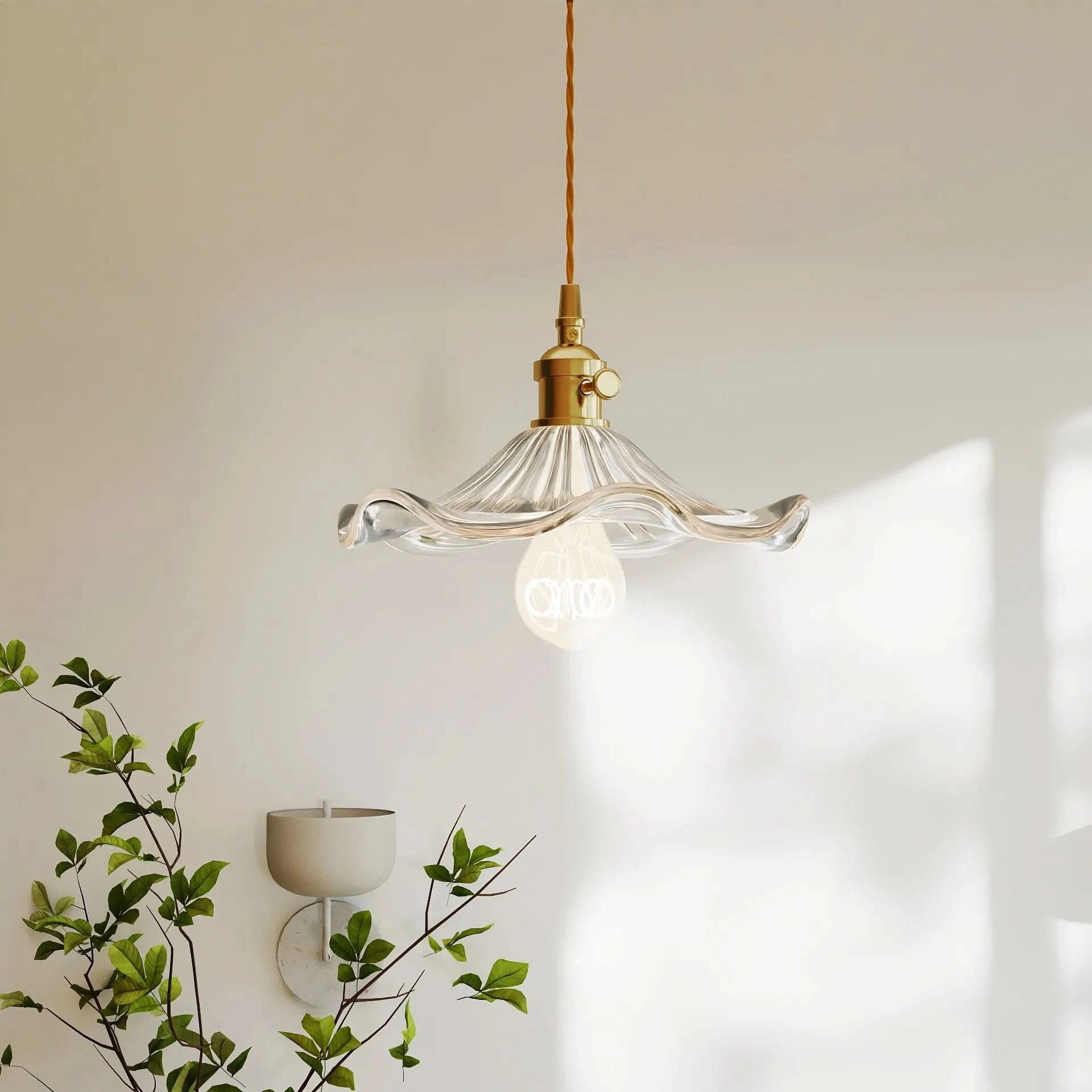 Lampada a sospensione Glarefusion con fiori di ibisco in vetro vintage
