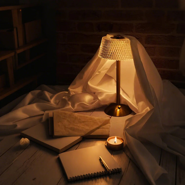 Moderne Crystal Metal Bordlampe