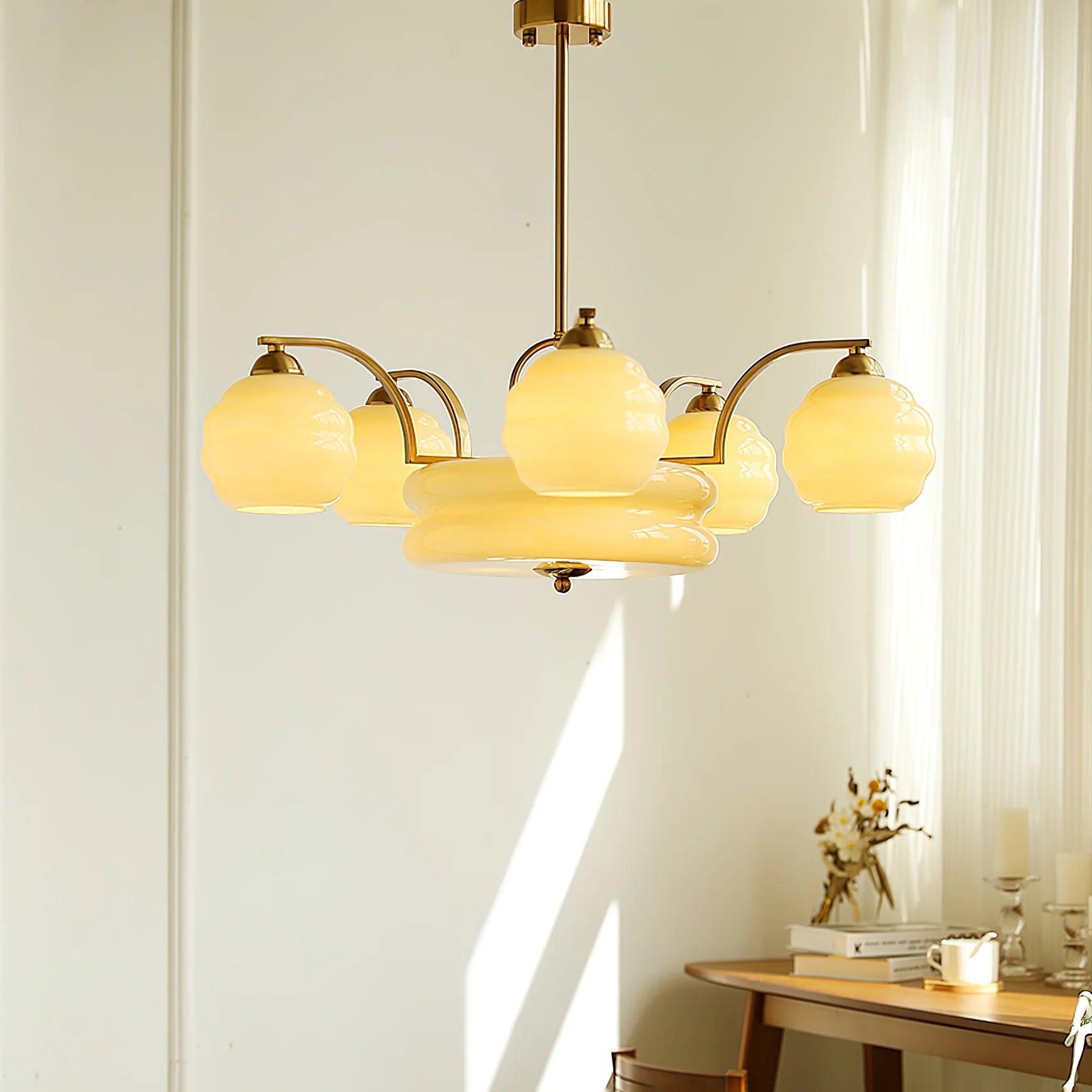 Lampadario Art Déco opalino