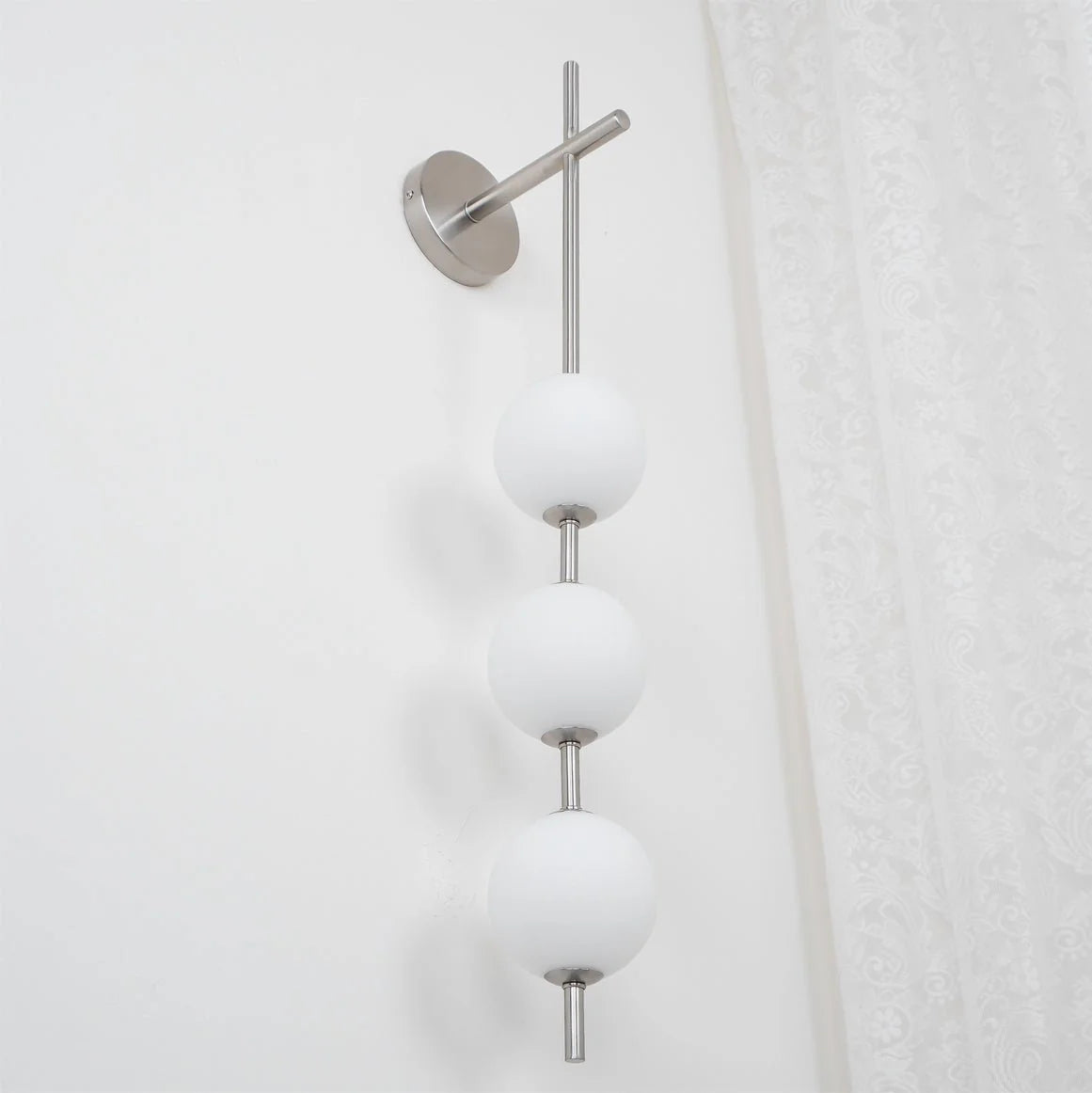 Vertiglow Globe Lamp
