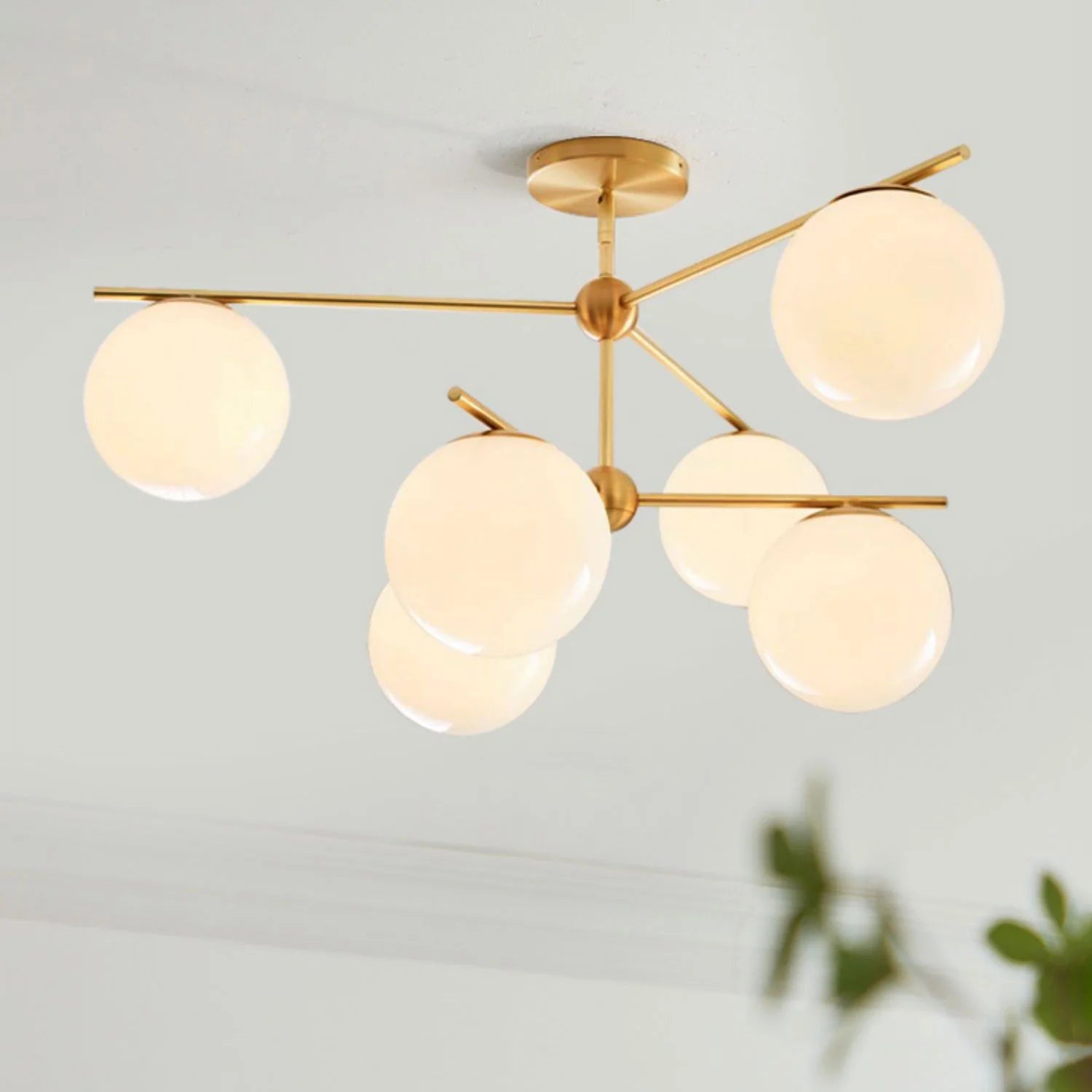 Lampadario a stelo orbitale