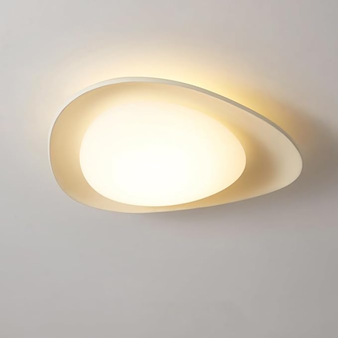 Stilfuld Pebble Resin Loftslampe