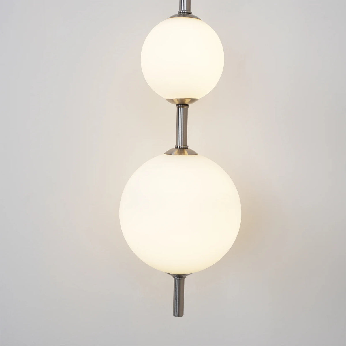 Vertiglow Globe Lamp