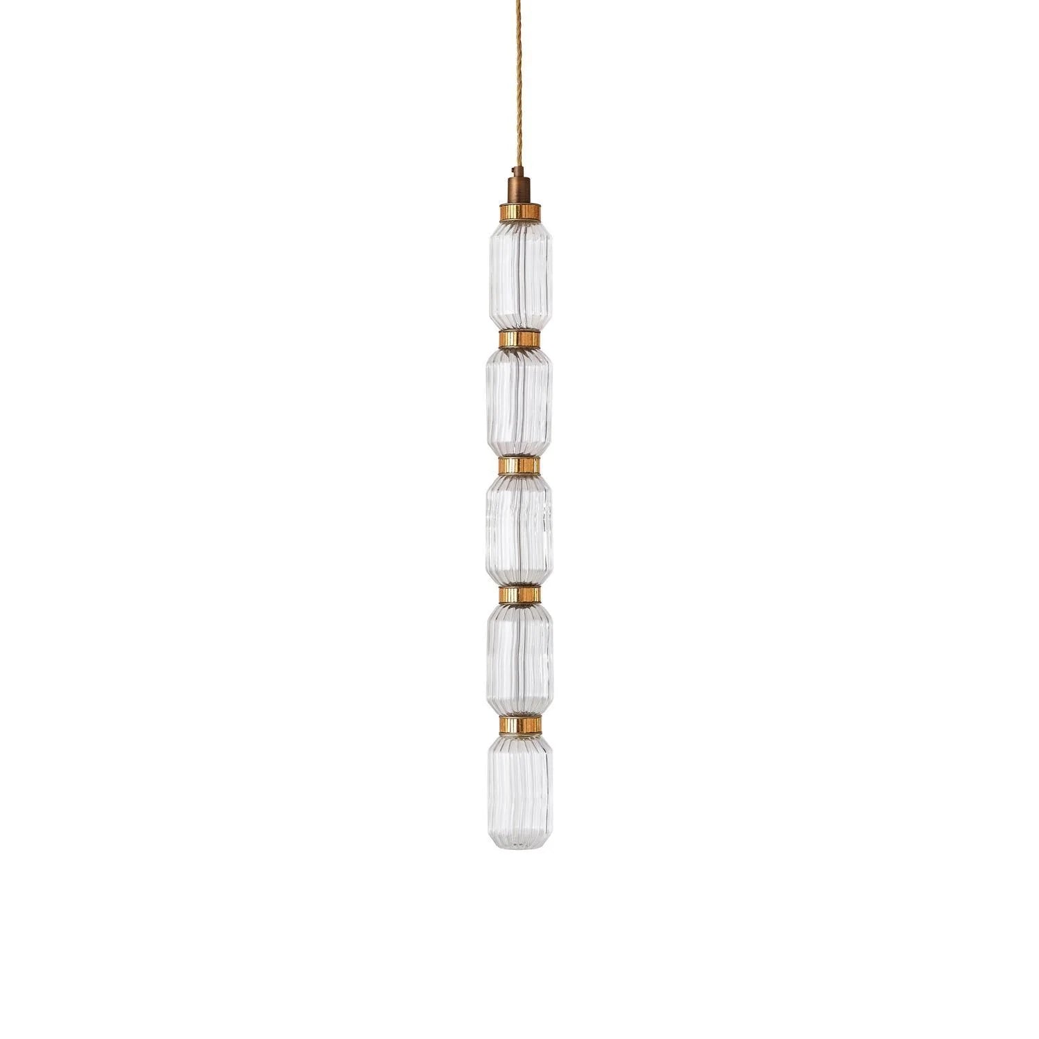 Lampe suspendue élégante à plusieurs abat-jour en verre