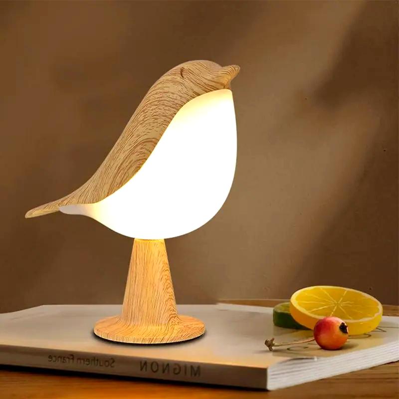 Lampe de table oiseau en bois chic Glarefusion